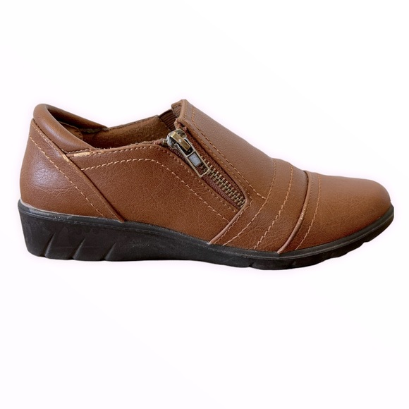 easy street Shoes - Easy Street Women’s Drifter Tan Size 6